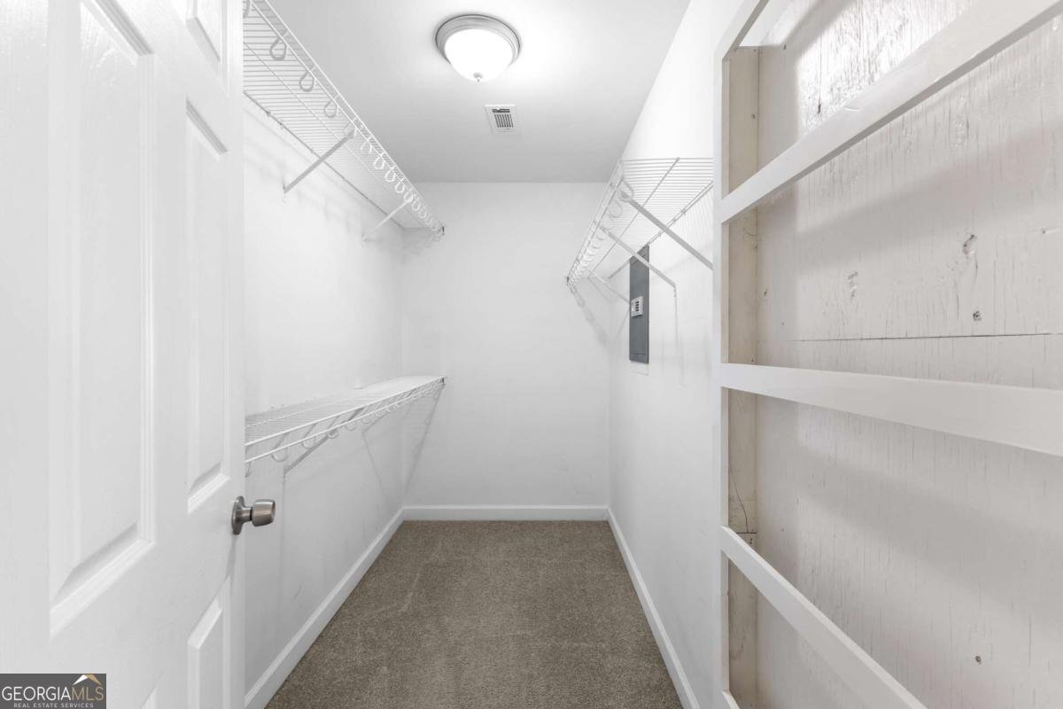 7720 Paces Lane Gainesville - 33