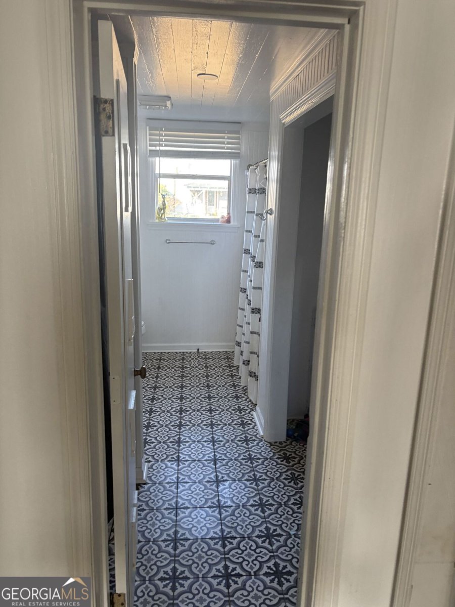 151 College Street Parrott - 11