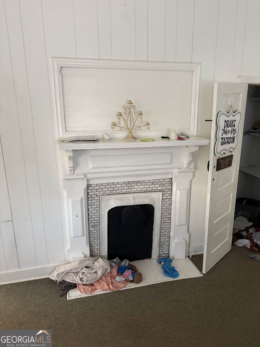 151 College Street Parrott - 13