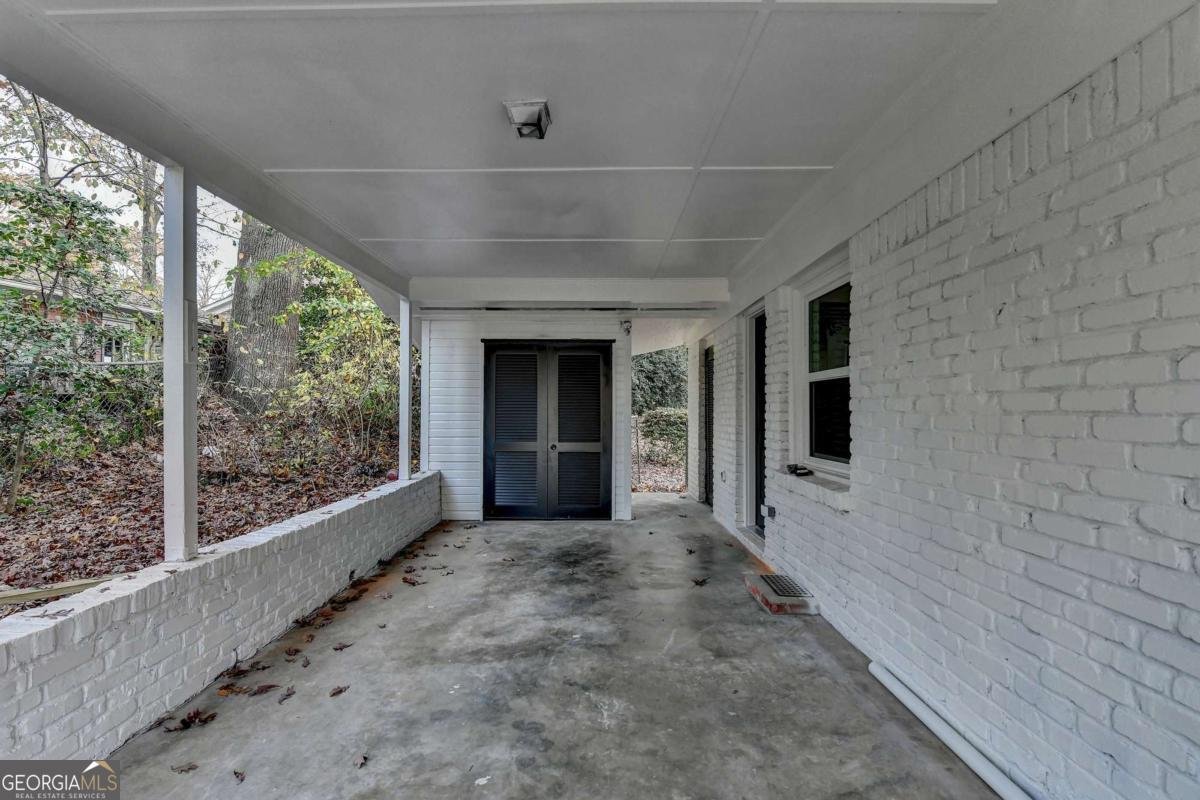 2137 Plantation Lane Chamblee - 45