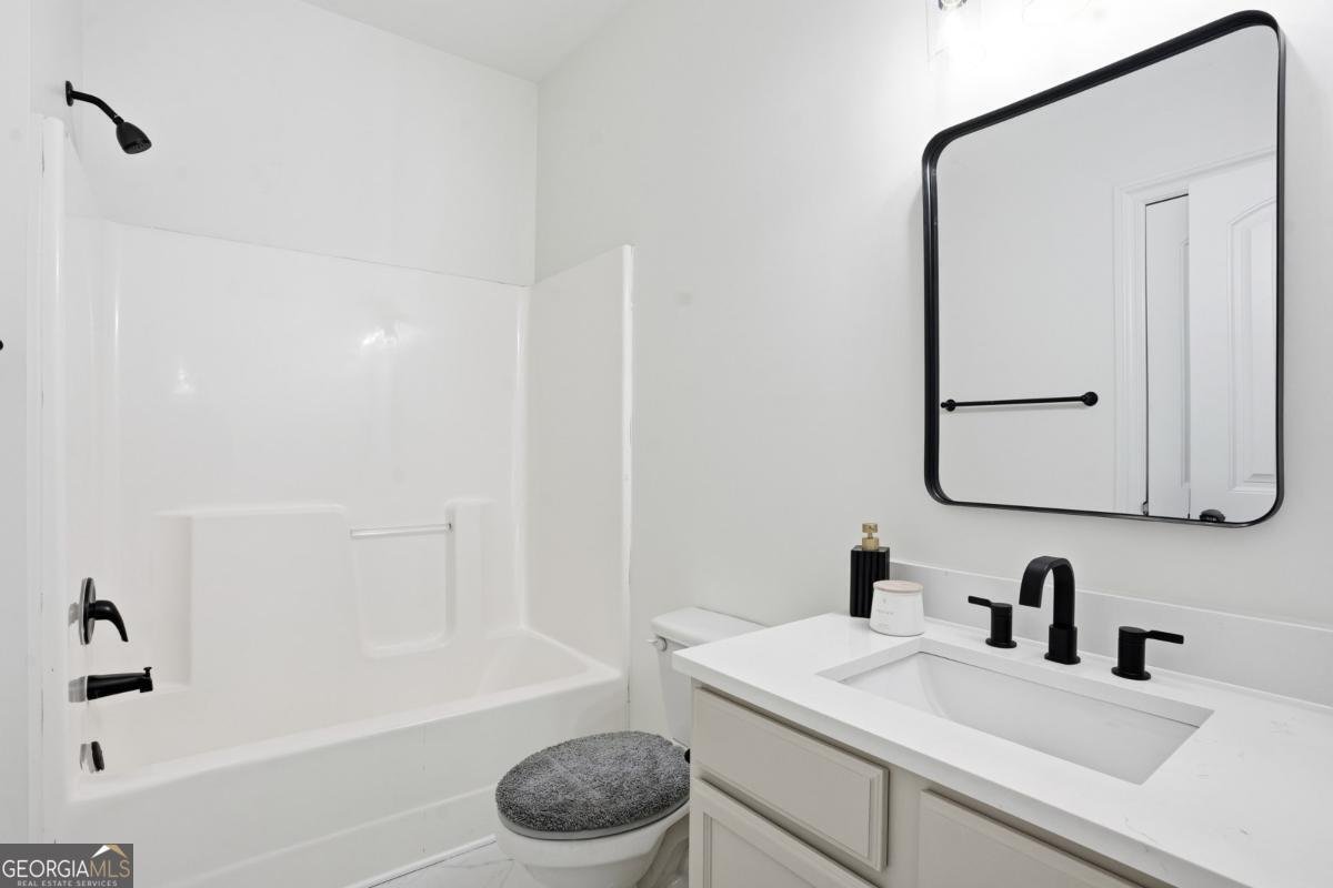 8169 Lochley Drive Fairburn - 23