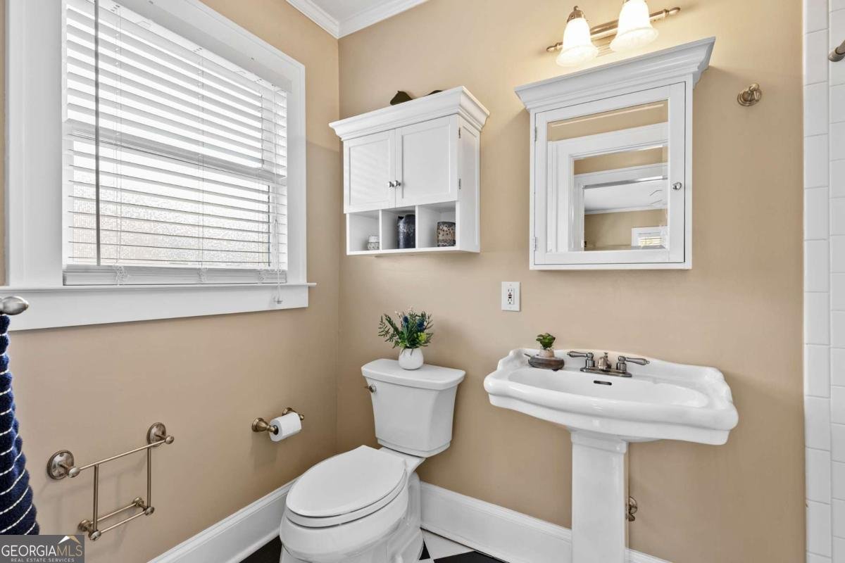 1309 Eubanks Avenue East Point - 21