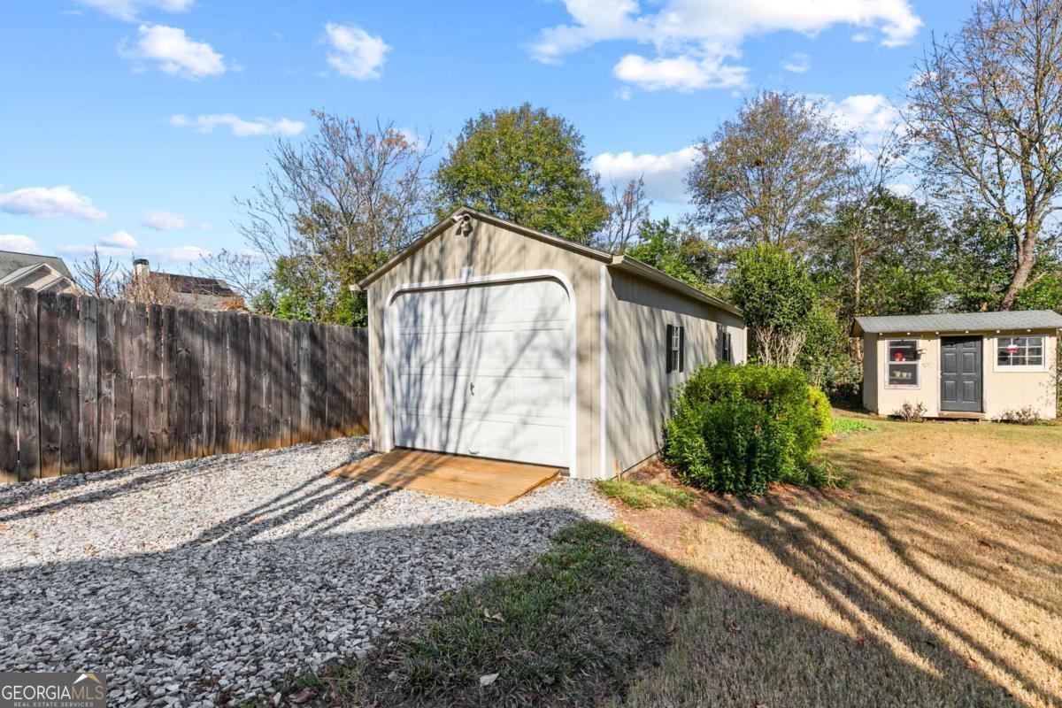 1309 Eubanks Avenue East Point - 25