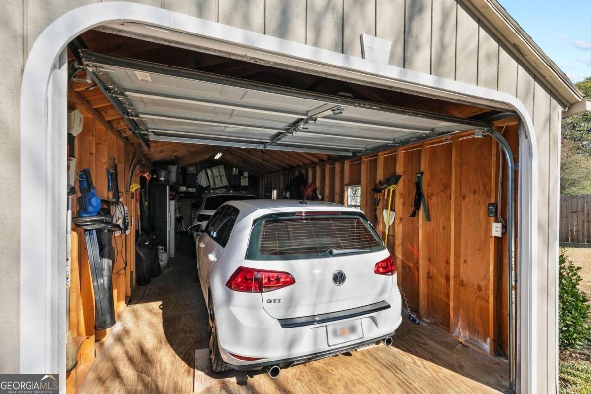 1309 Eubanks Avenue East Point - 30