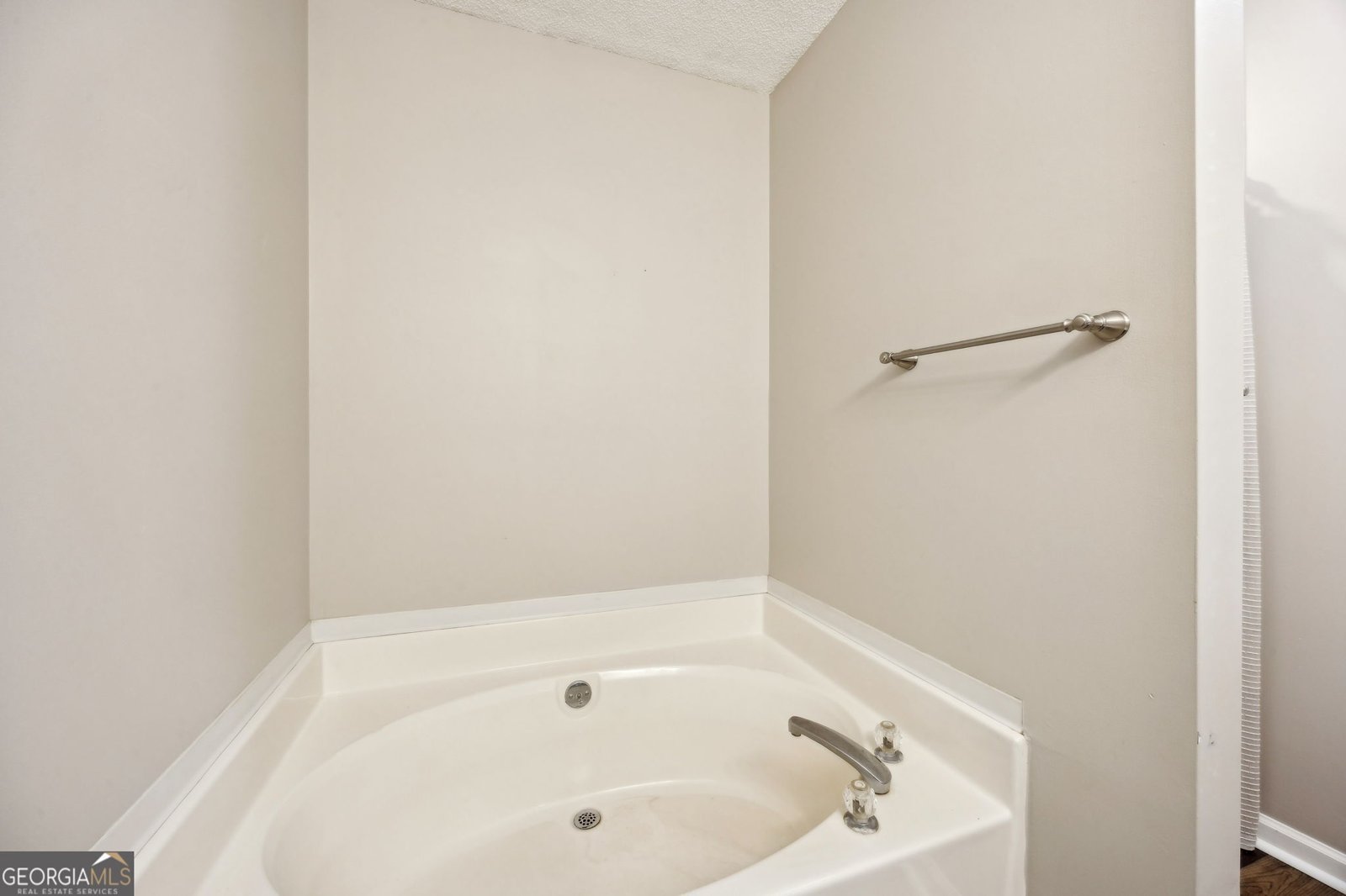 127 Chestnut Court Kingsland - 28