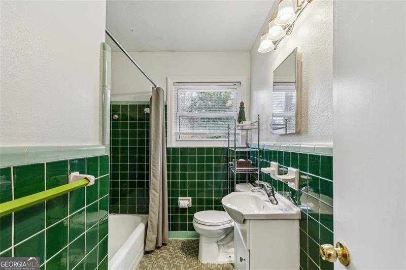 2883 Horse Shoe Drive Atlanta - 11