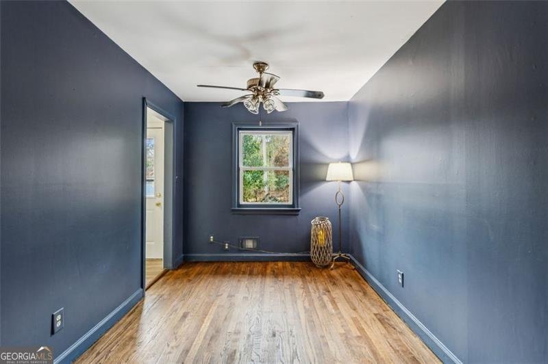 2883 Horse Shoe Drive Atlanta - 6