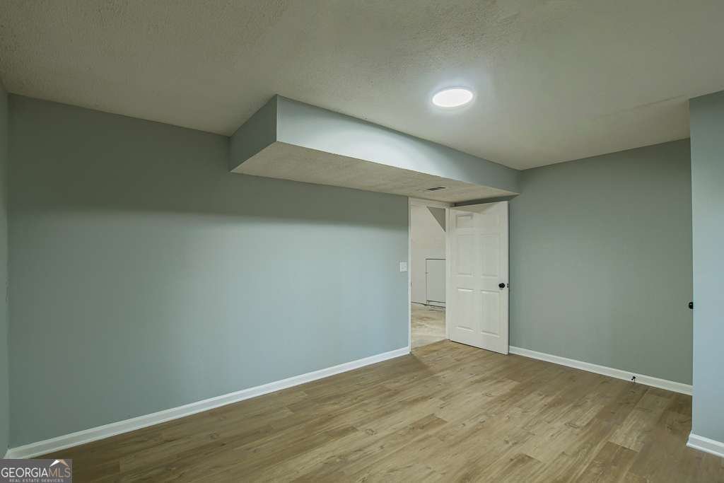 2060 Bedford Court Lithonia - 30