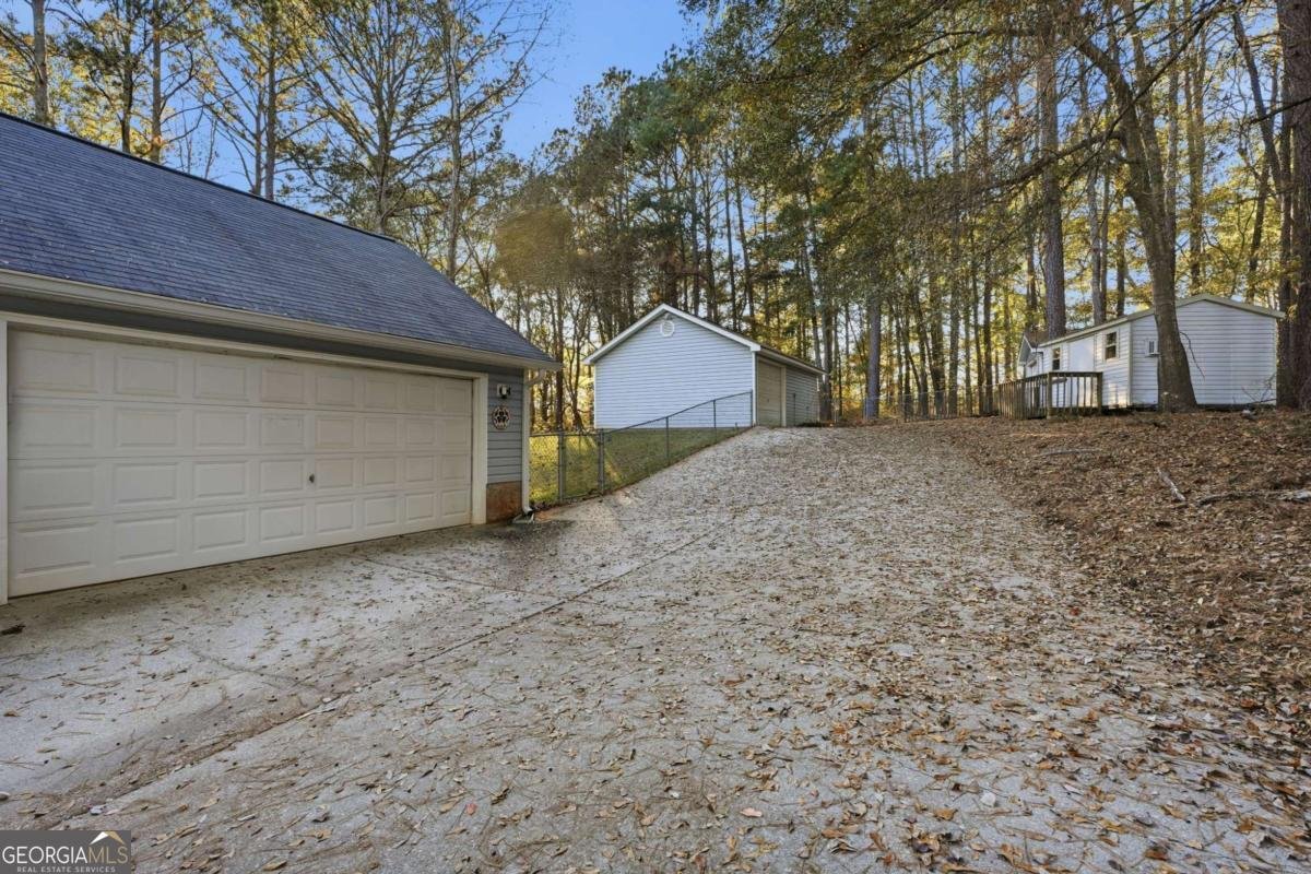 745 Country Lake Court Mcdonough - 30