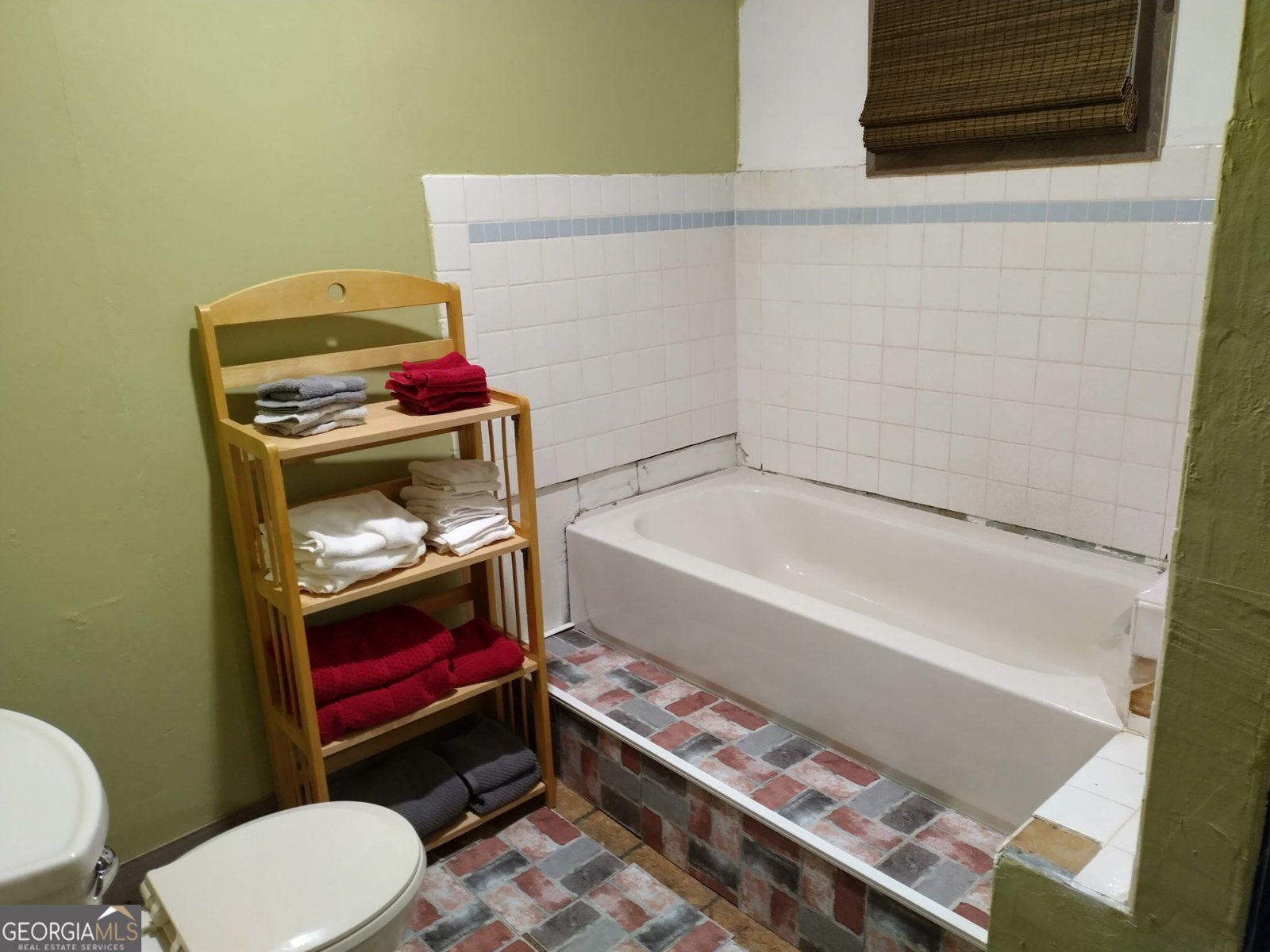 209 Gordon Avenue Calhoun - 1