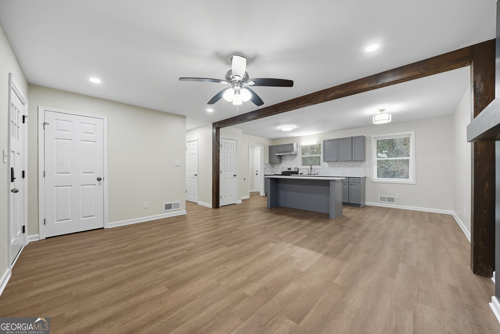 5420 Herndon Boulevard Morrow - 8