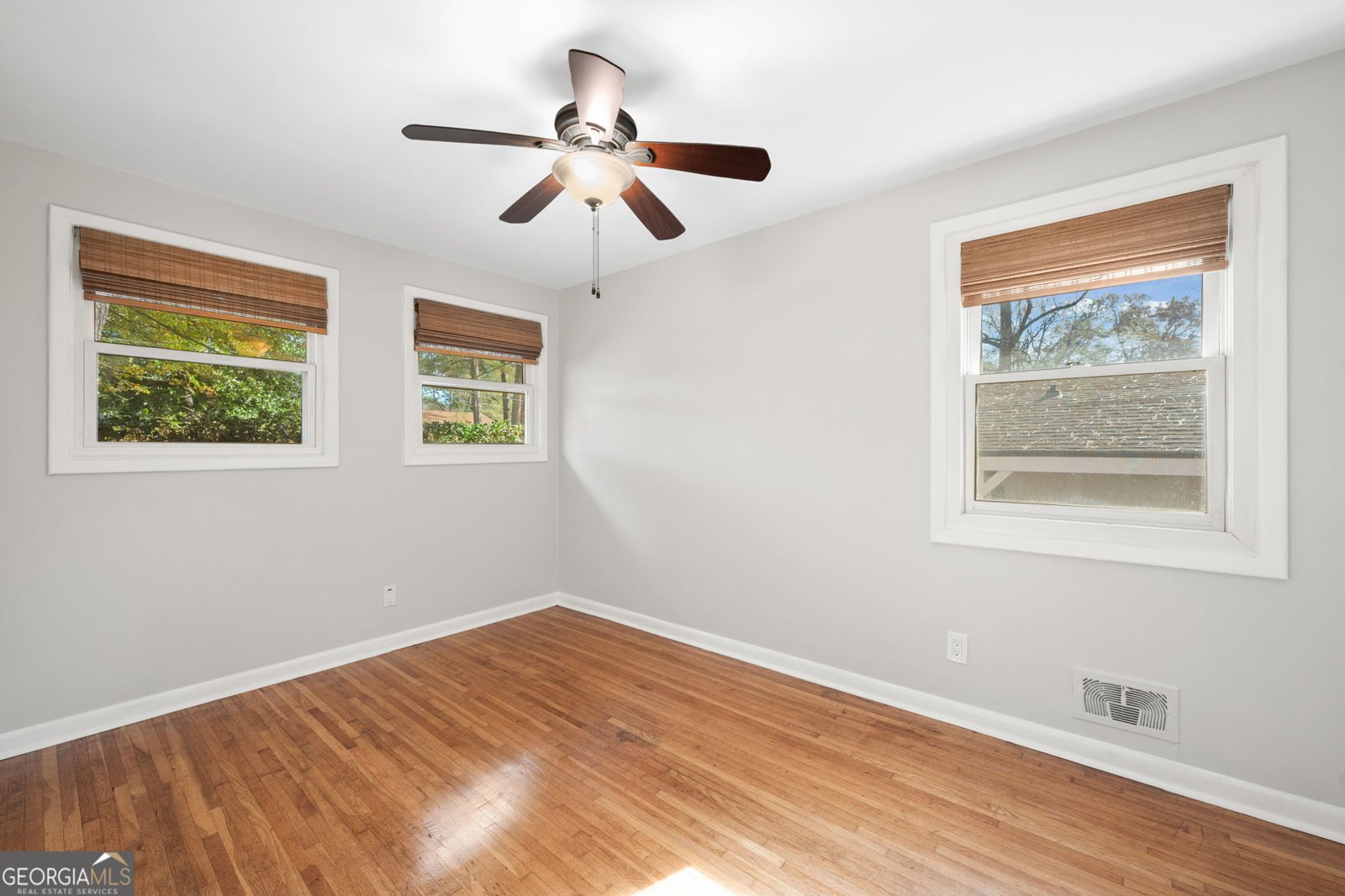 2493 Warwick Circle Atlanta - 13