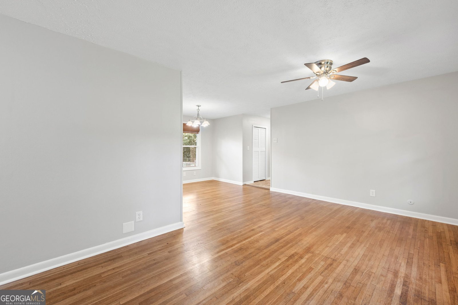 2493 Warwick Circle Atlanta - 3