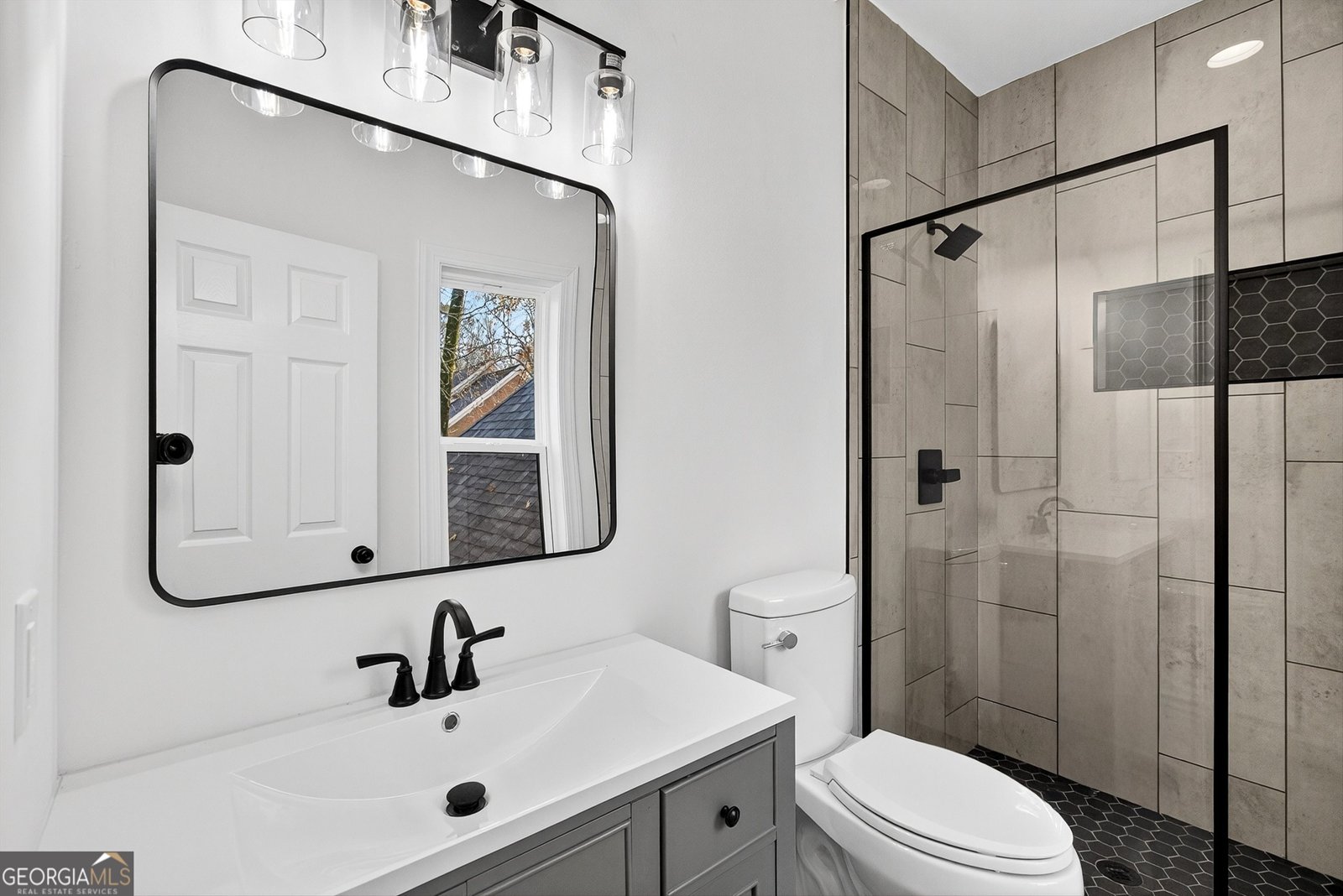 450 Birkdale Drive Fayetteville - 63