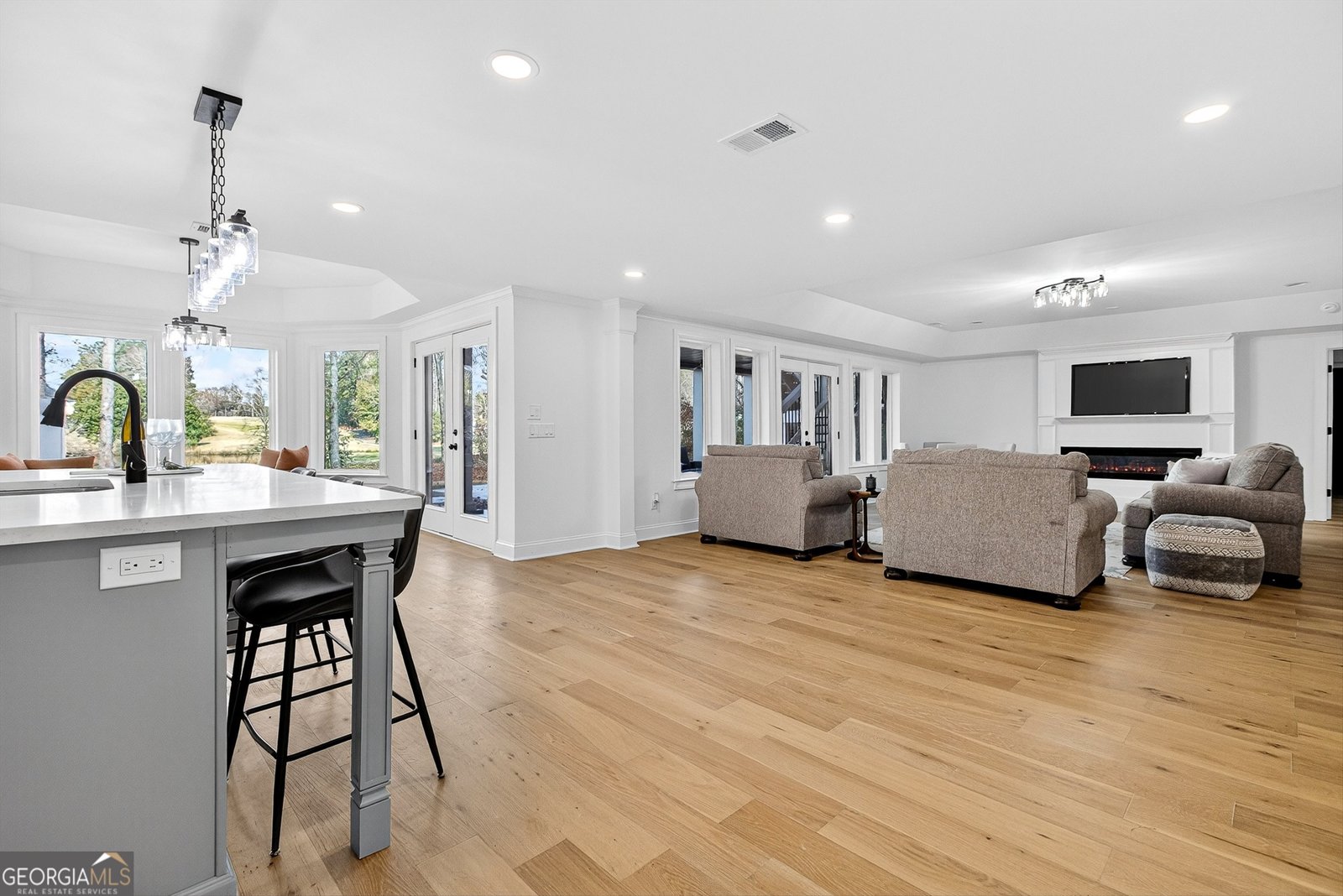 450 Birkdale Drive Fayetteville - 64