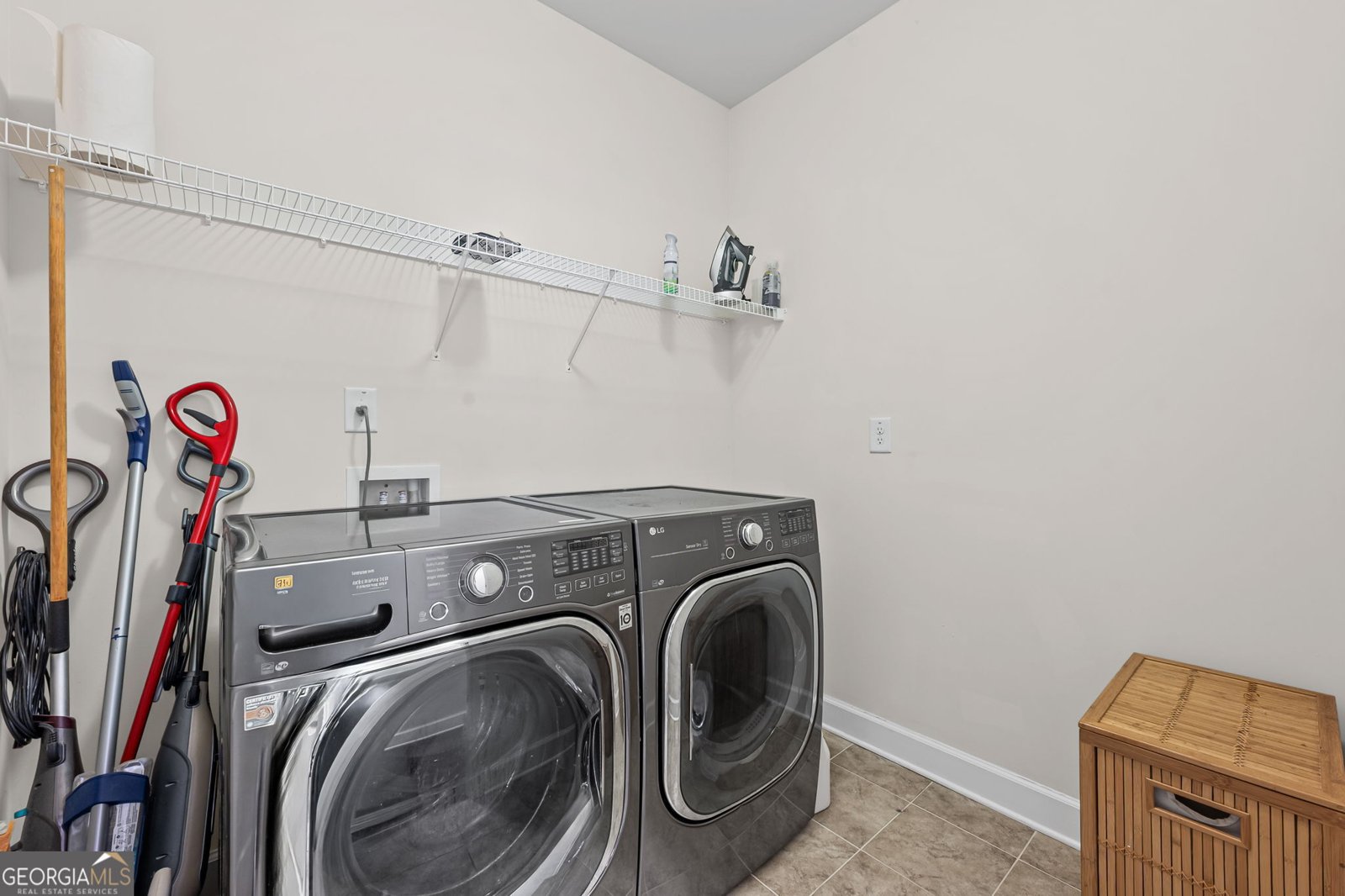 757 Firefly Court Griffin - Photo 33