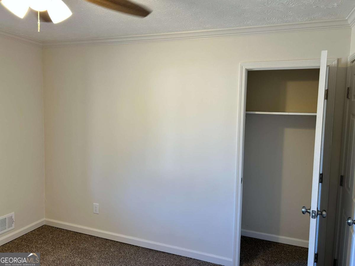 4642 Elmhurst Drive Douglasville - 22