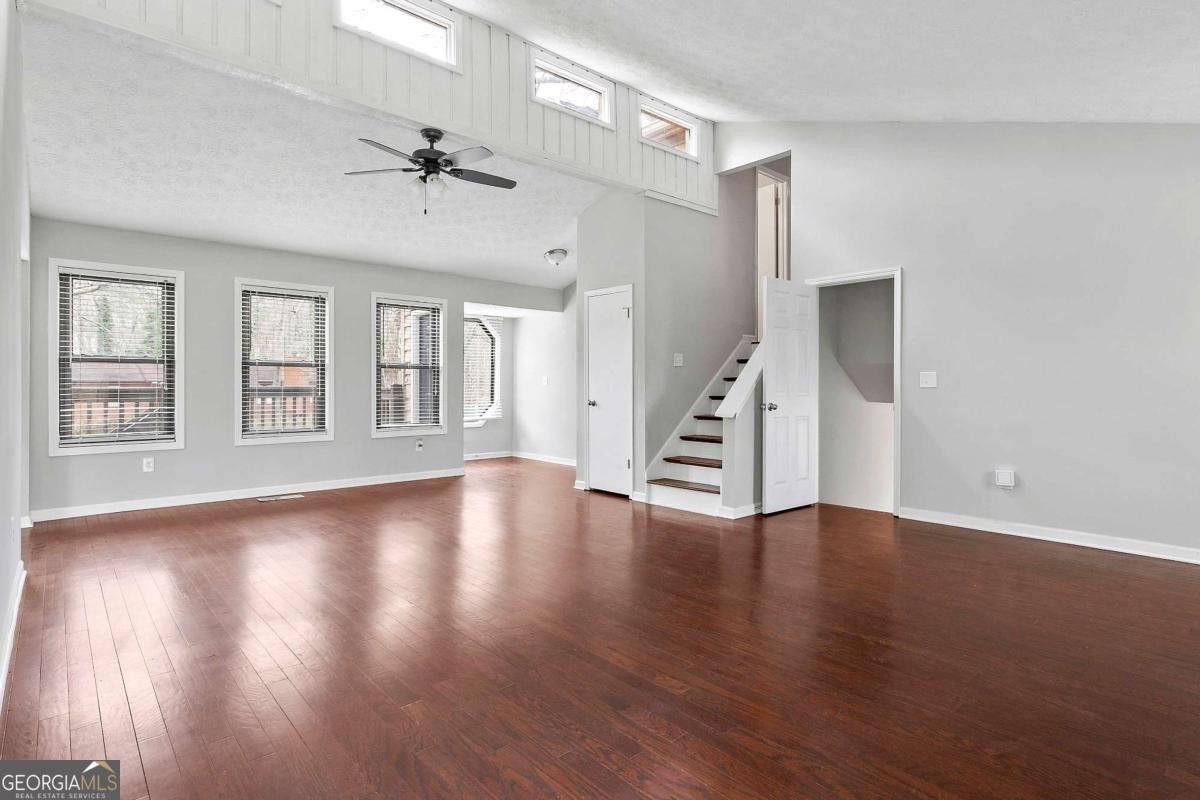 525 Magnolia Drive Woodstock - 2