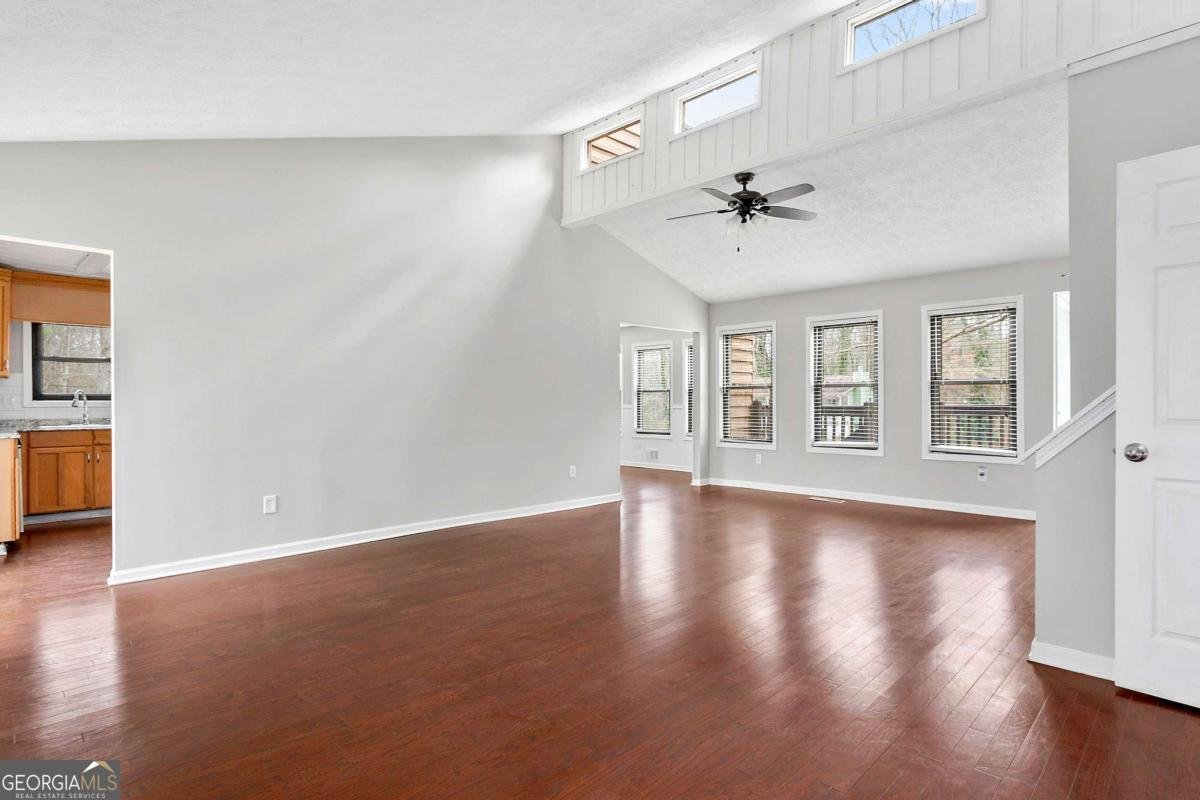 525 Magnolia Drive Woodstock - 4