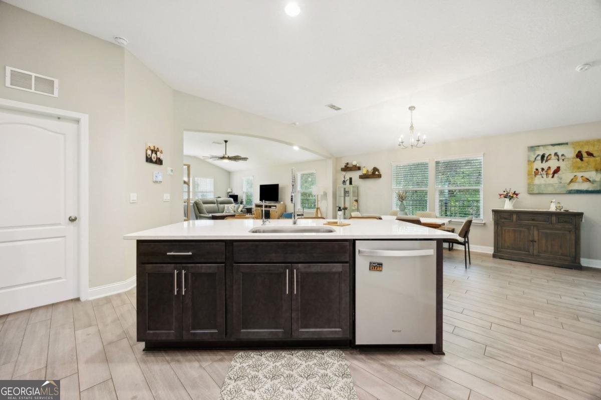 308 Nutgall Drive St. Marys - 26