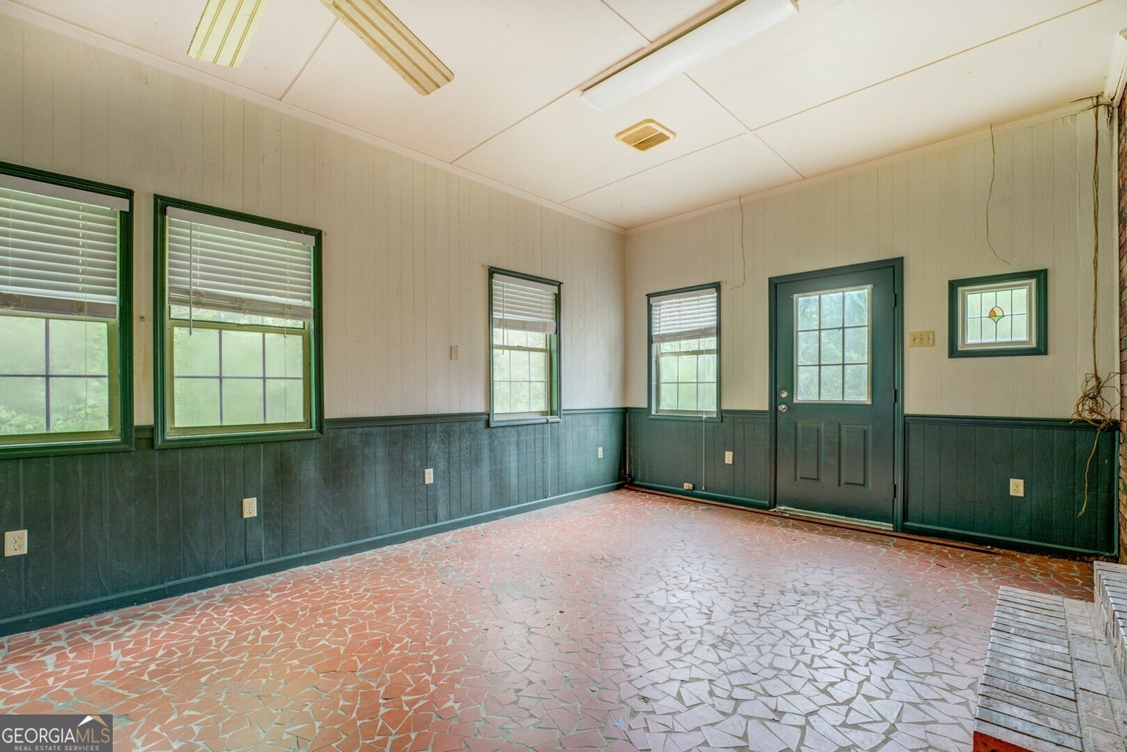 891 Highway 36 Jackson - 39