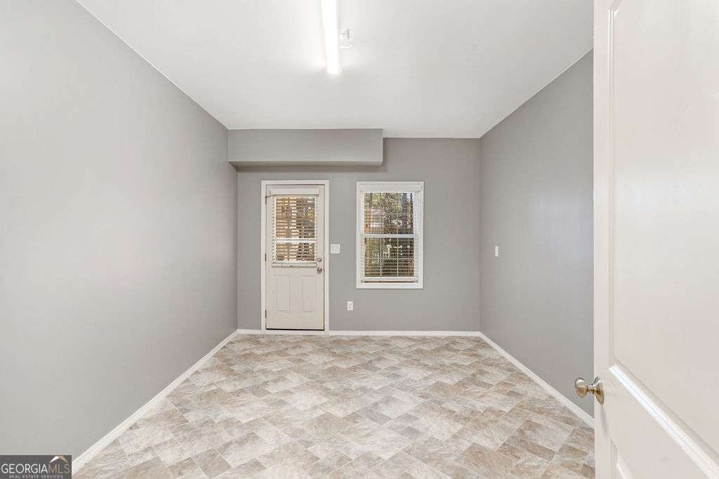 6463 Century Park Place Mableton - 35