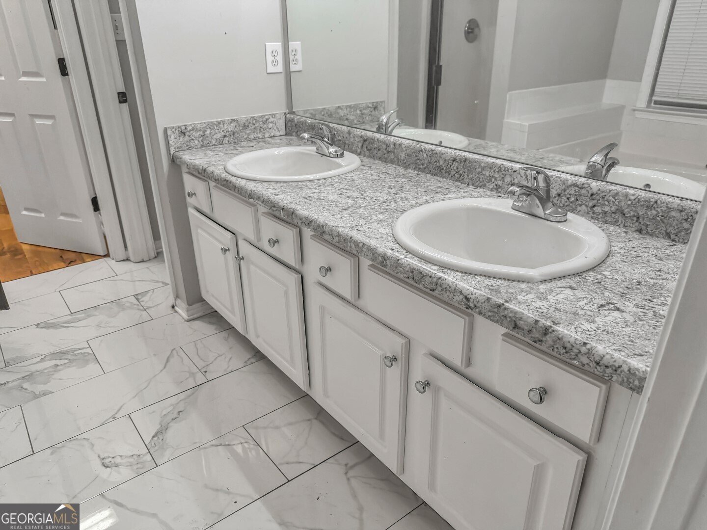 205 Ashbrooke Court Macon - 28