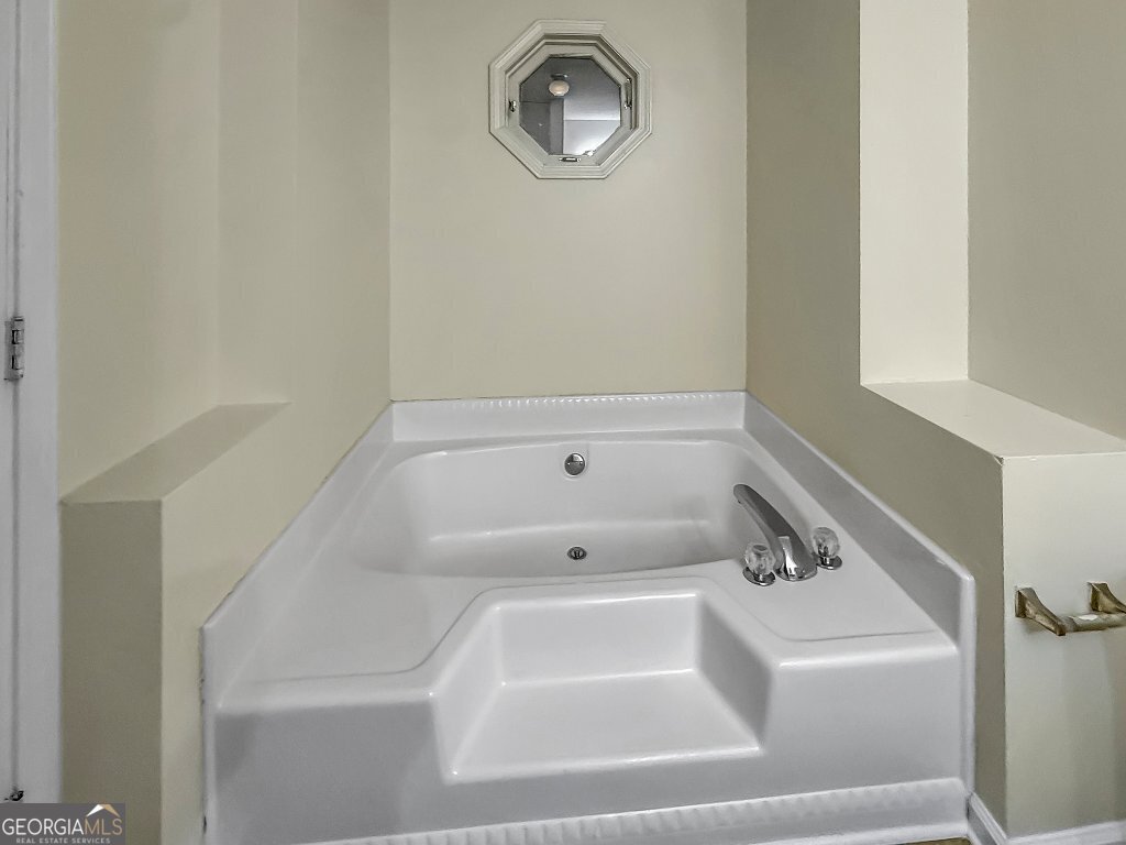 1154 Plantation Parkway Macon - 21