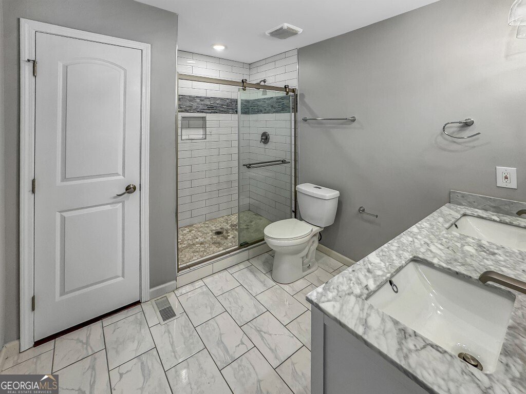 150 Georgia Avenue Barnesville - 27