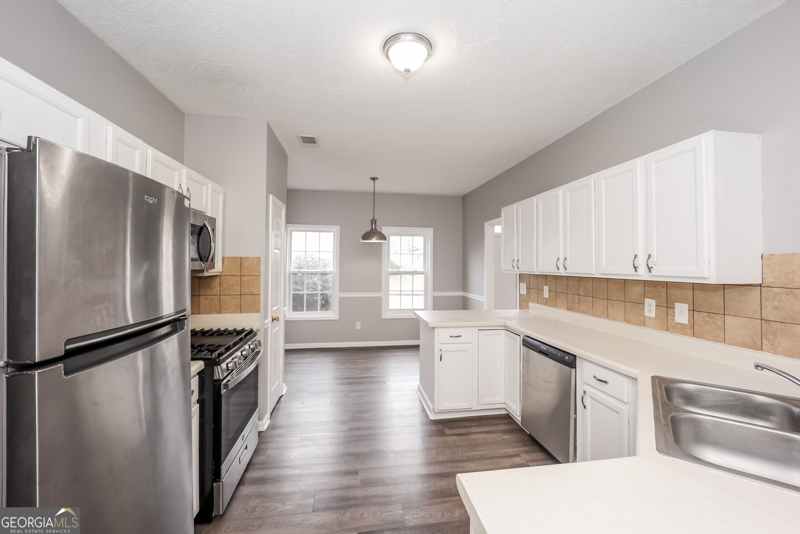 5967 Yellowood Court Atlanta - 9