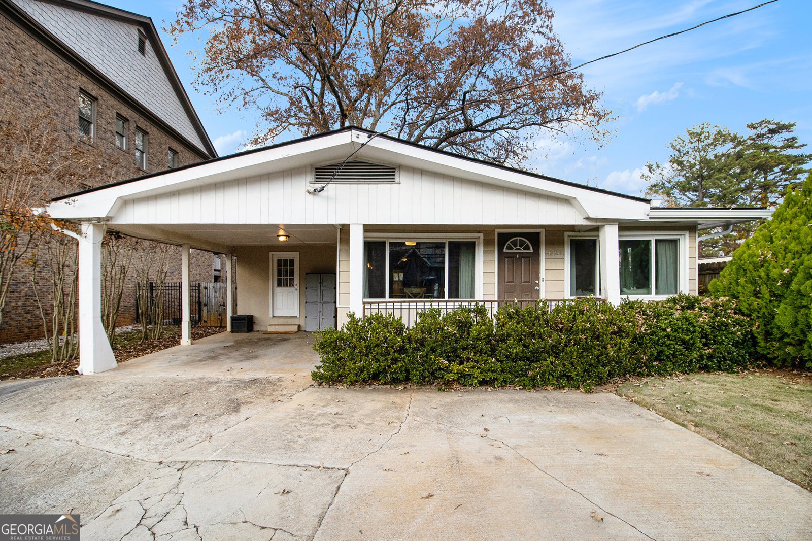 1320 Windsor Parkway Atlanta - 1