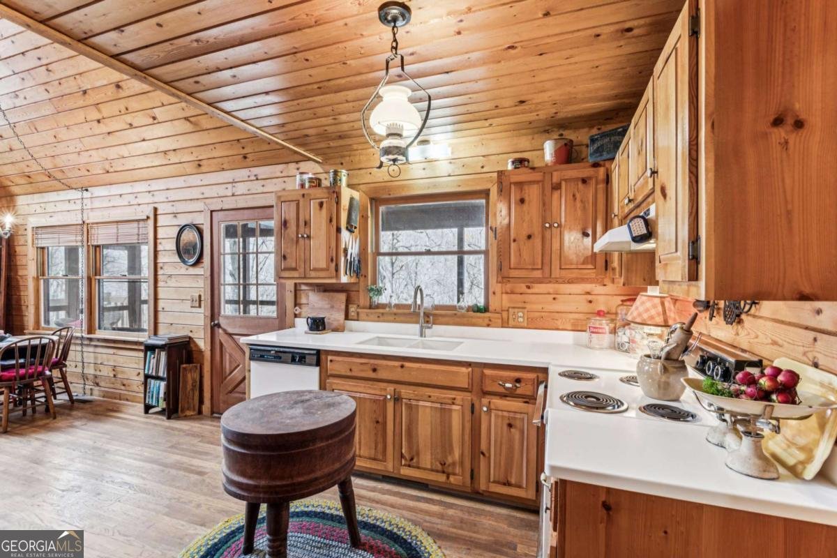 205 Laurel Branch Dawsonville - 13