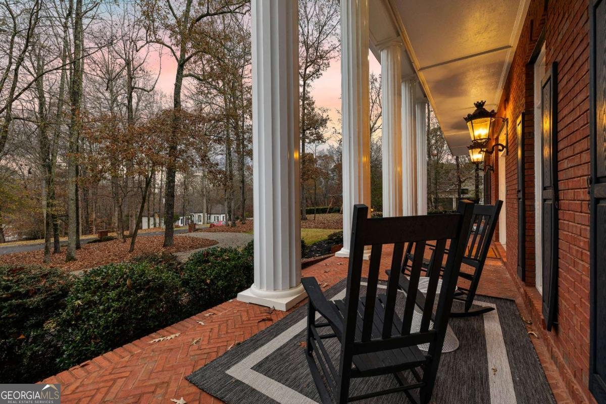 602 Embassy Court Peachtree City - 3