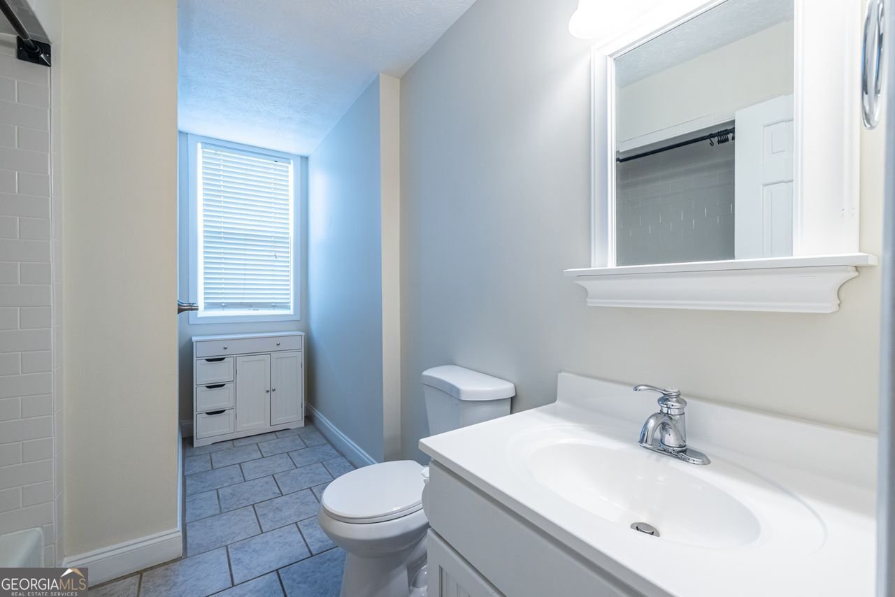 218 FORKNER Drive Decatur - 18