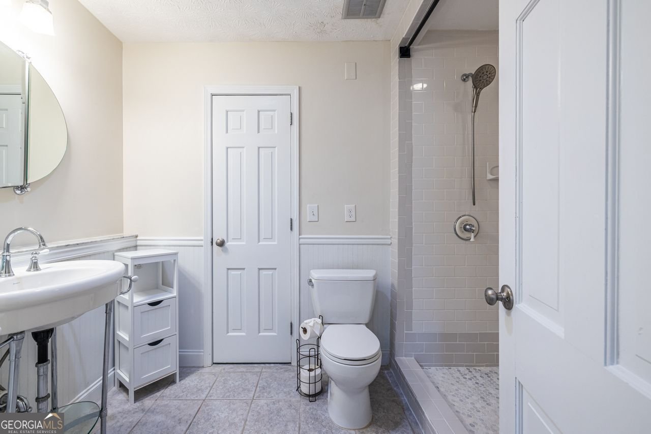 218 FORKNER Drive Decatur - 22