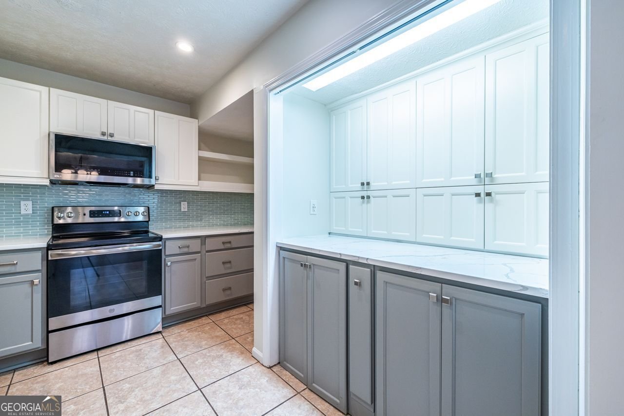 218 FORKNER Drive Decatur - 8