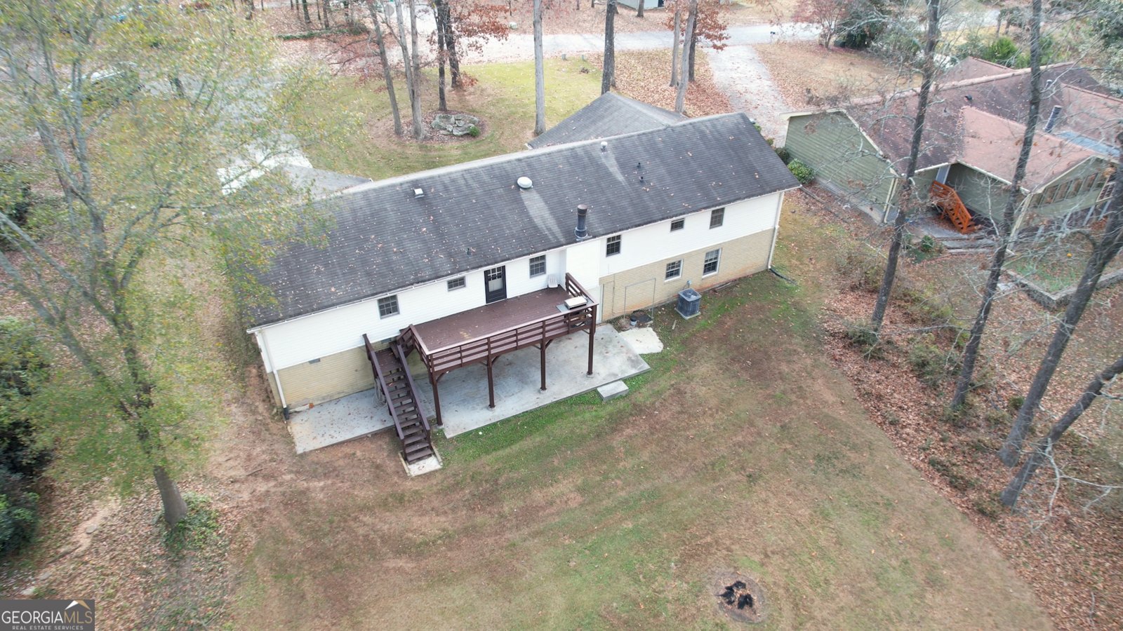 2289 Amberbrook Drive Conyers - 77
