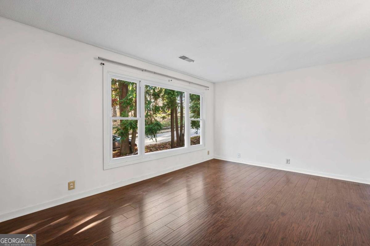 2710 Margaret Mitchell Drive Atlanta - 25