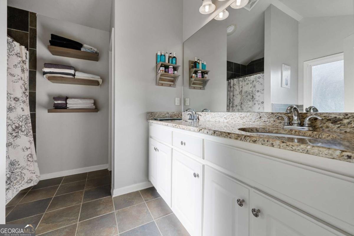 3677 Vine Springs Trace Bethlehem - 26