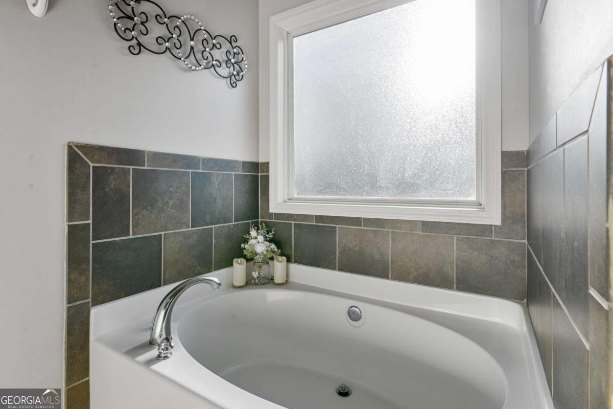 3677 Vine Springs Trace Bethlehem - 28