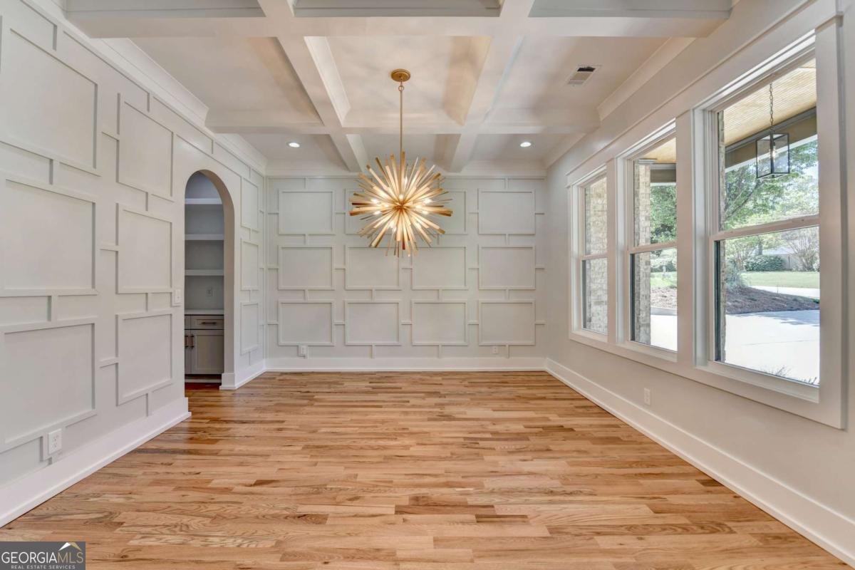 3367 Dodson Drive Connec East Point - 2