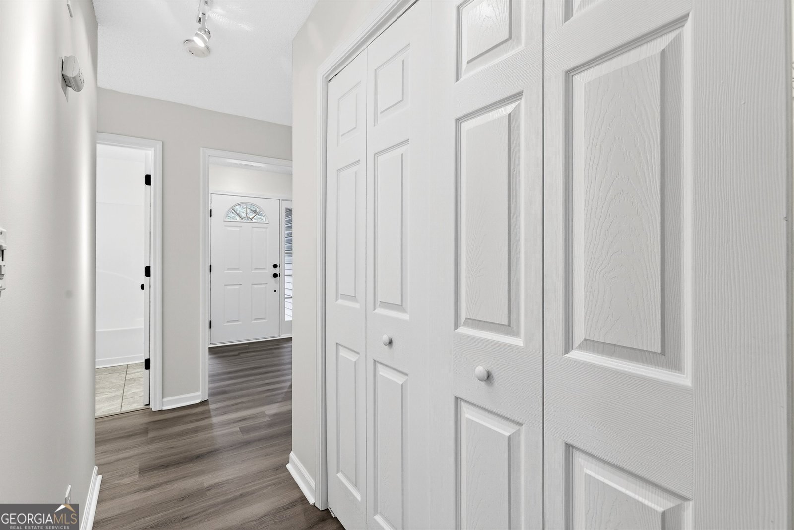 150 Riverside Drive Sharpsburg - 56