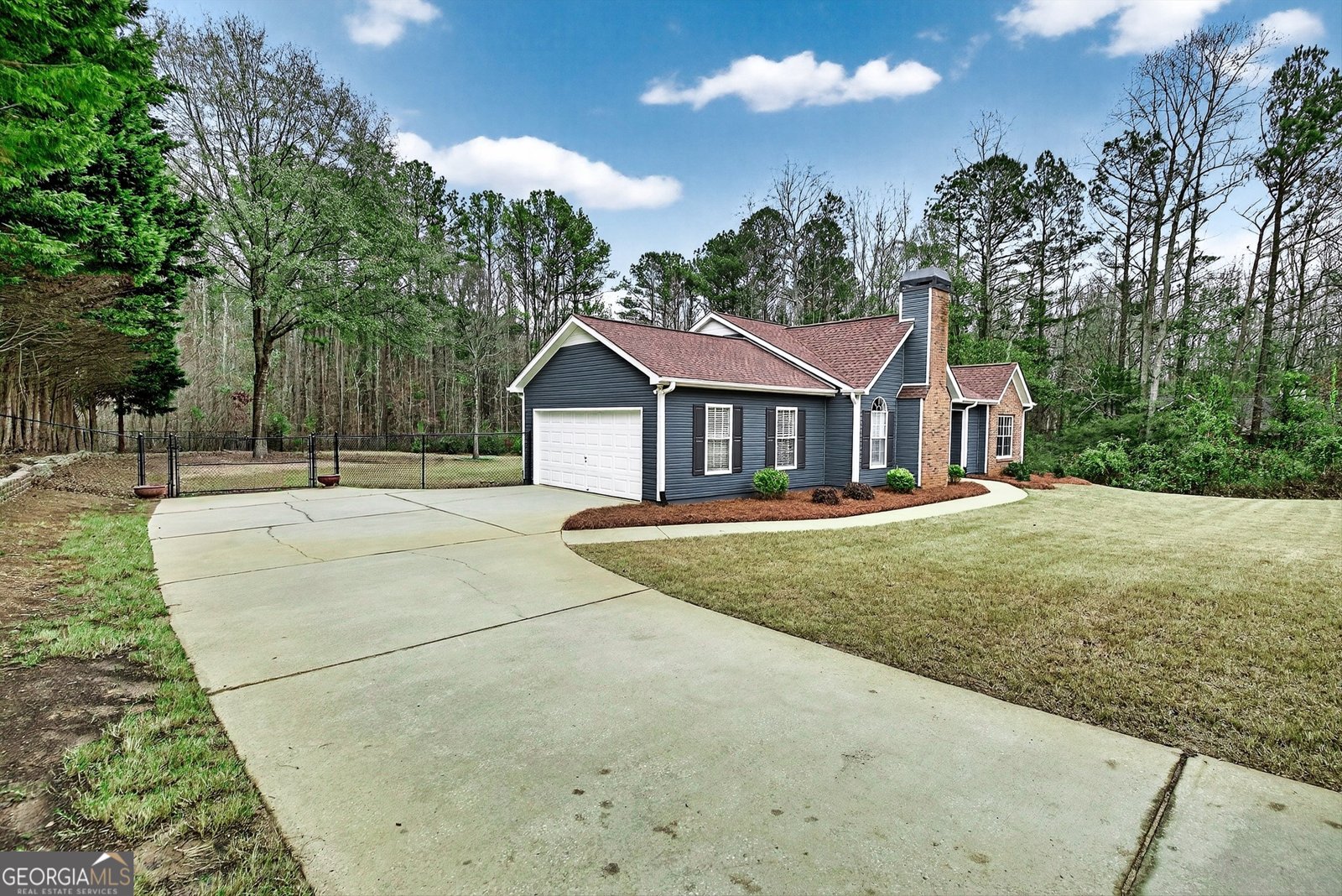 150 Riverside Drive Sharpsburg - 9