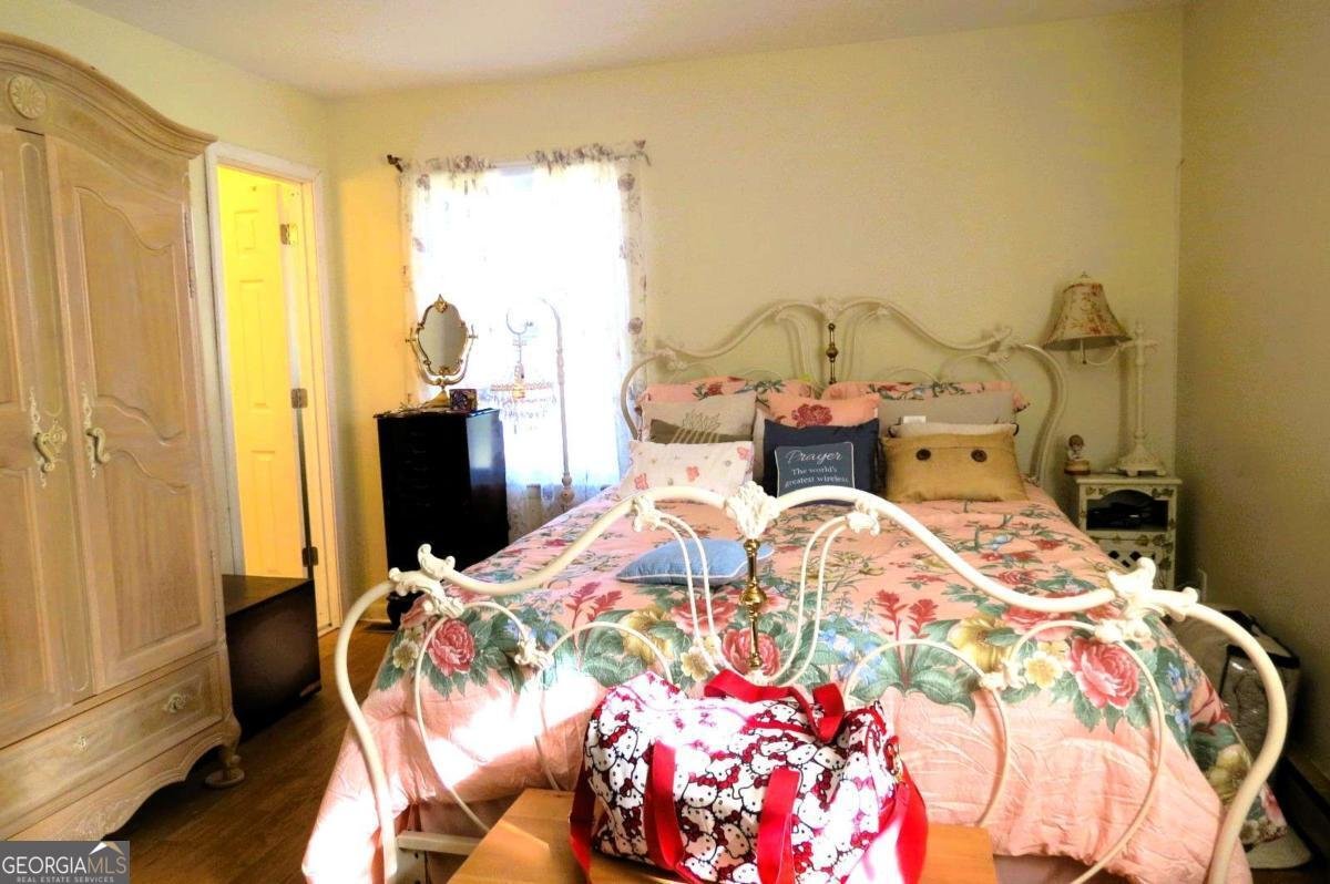 4880 Pea Ridge Road Cornelia - 24