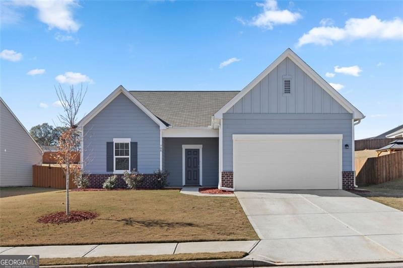 706 BENTWATER Way Hoschton - 2