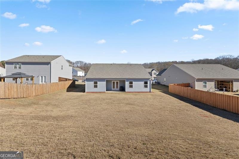 706 BENTWATER Way Hoschton - 23