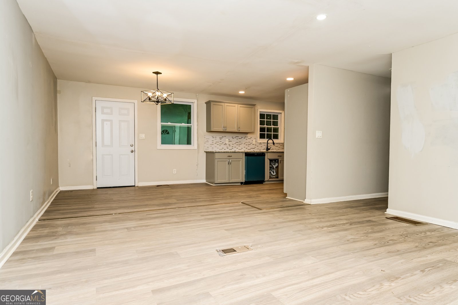 3382 Renault Road Atlanta - 4