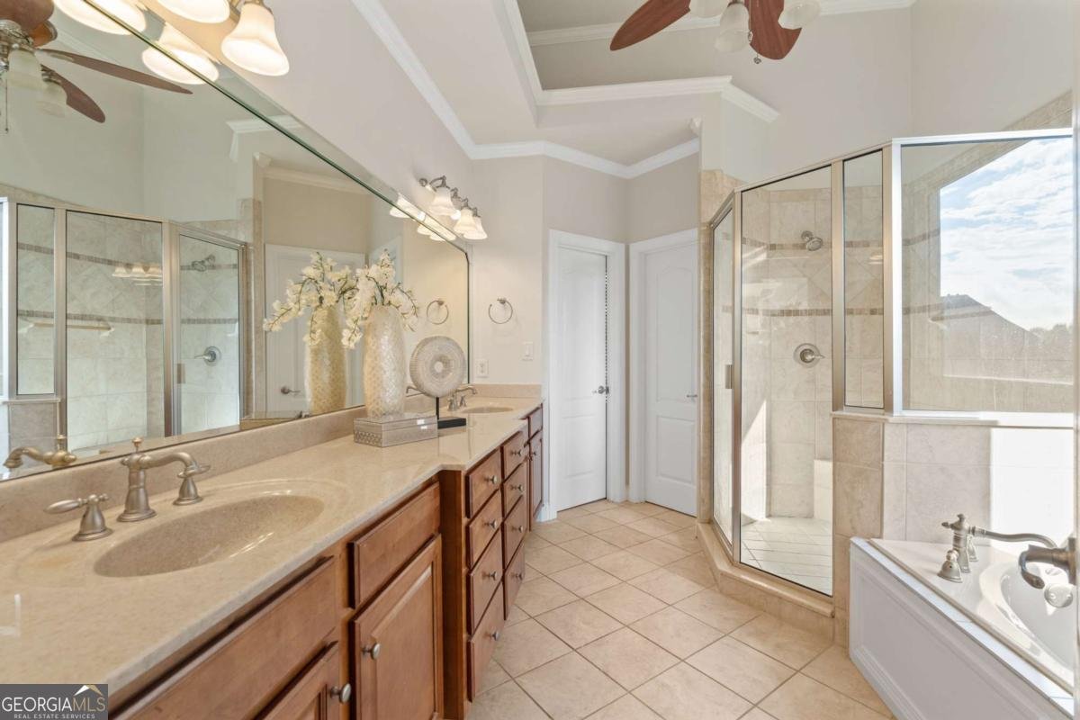 6427 Blue Water Drive Buford - 23