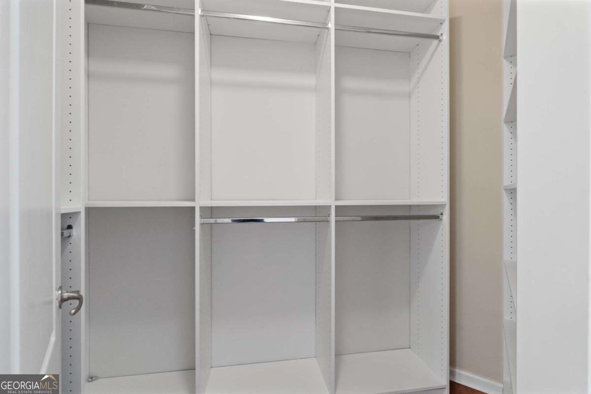 6427 Blue Water Drive Buford - 28