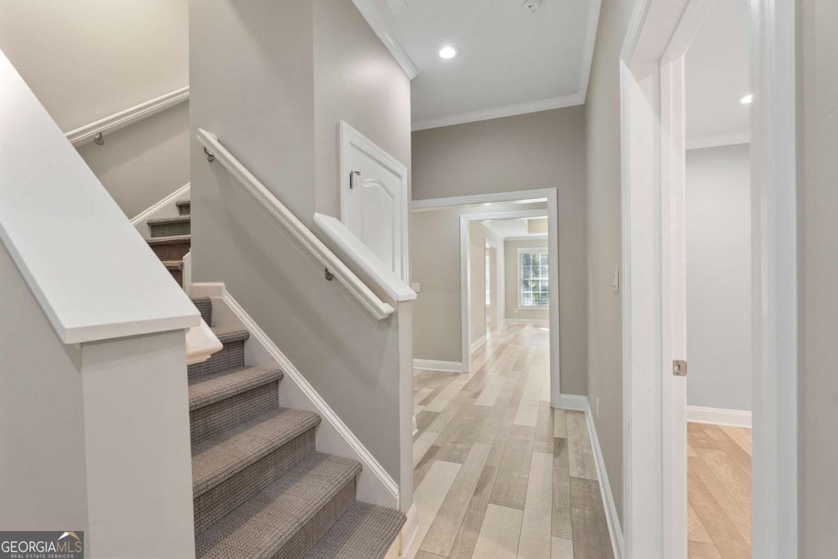 6427 Blue Water Drive Buford - 43